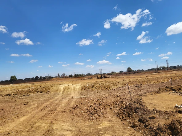 Commercial & Industrial Land