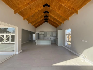 5 Unit Townhouse Complex