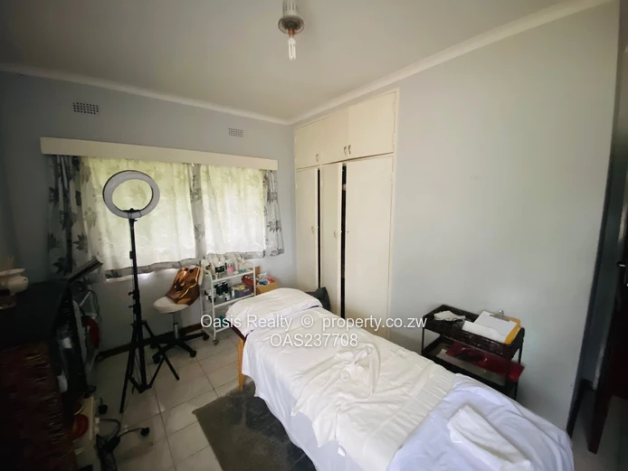 Fully Furnished Double-Storey Home to Rent 