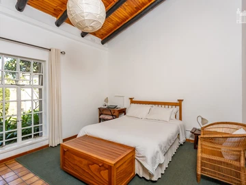 3 Bedroom Garden Flat