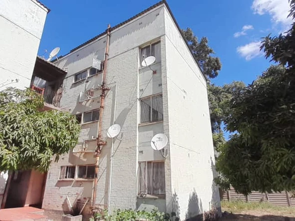  2-Bedroom Flat in Glen Norah