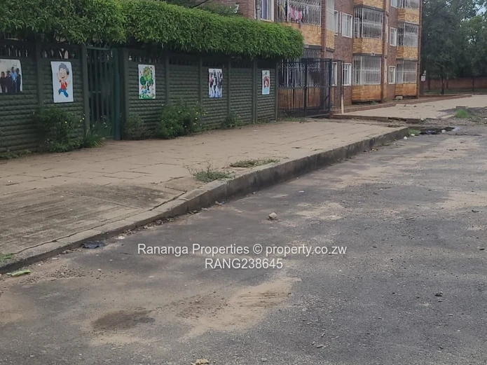 ?? CBD 1-Bedroom Apartment for Sale- Bulawayo