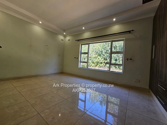 Helensvale Cluster Home For Rent