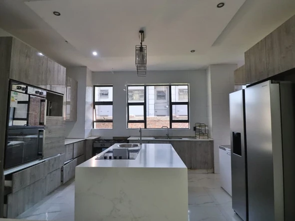 4 Bedroom House