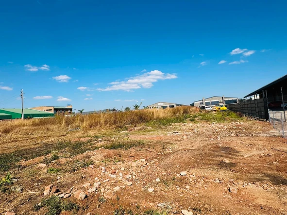 Commercial & Industrial Land