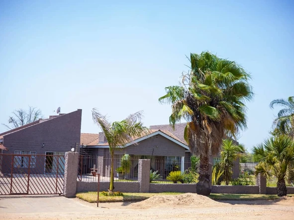 Kwekwe's Finest- Stunning Modern Home