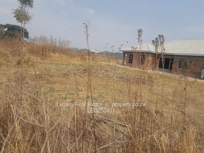 600 m² Stand in Erasmus Park, Ruwa — Tarred Road Frontage