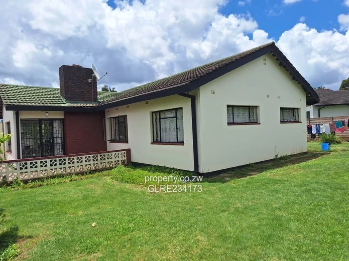 For Sale : A 3-Bedroom Sunridge Home That Has It All.