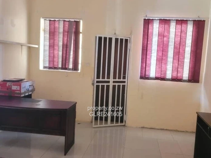 Spacious 5-Bed Home + Office, Borehole — Hillside, Harare South