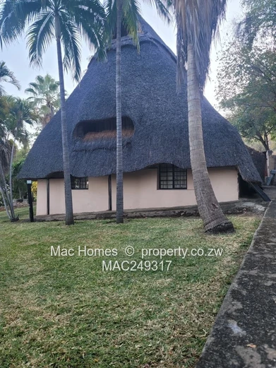 fully furnished house/lodge in kariba