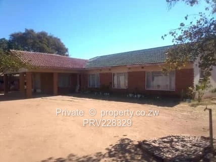1600sq 4 bed Selbourne park house - Urgent Sale