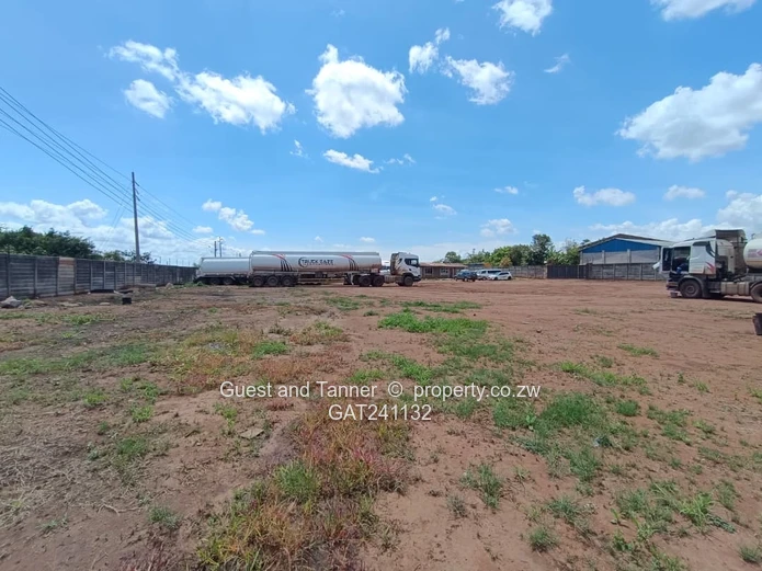 High Exposure One Hectare Commercial Industrial Property with Highglen Road Frontage in Aspindale