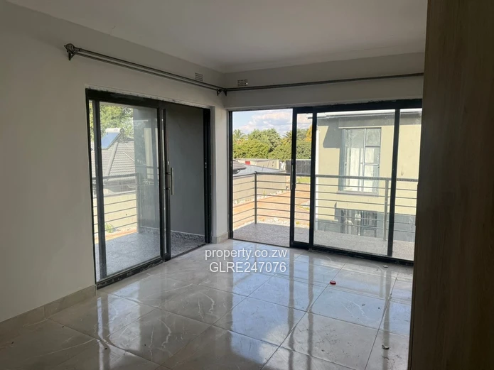 Modern 4BR Townhouse Complex w/ Borehole — New Marlborough