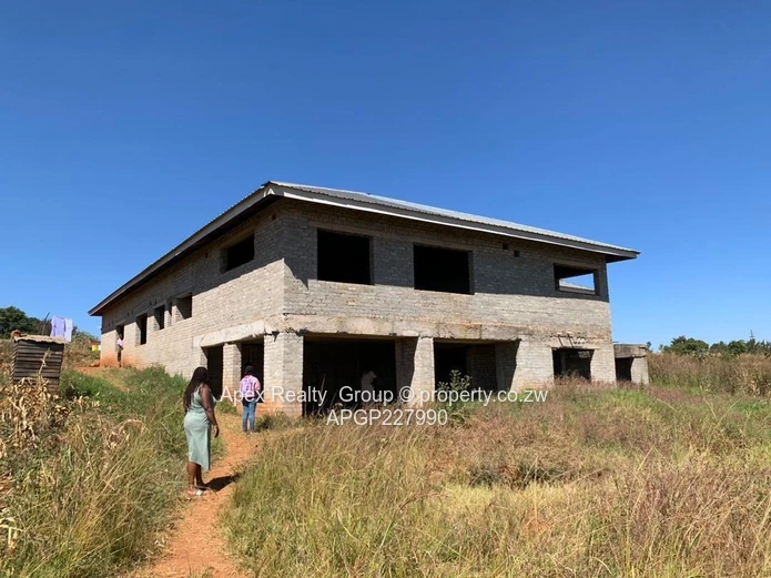 Split-Level Property for Sale in Hogerty Hill, Borrowdale