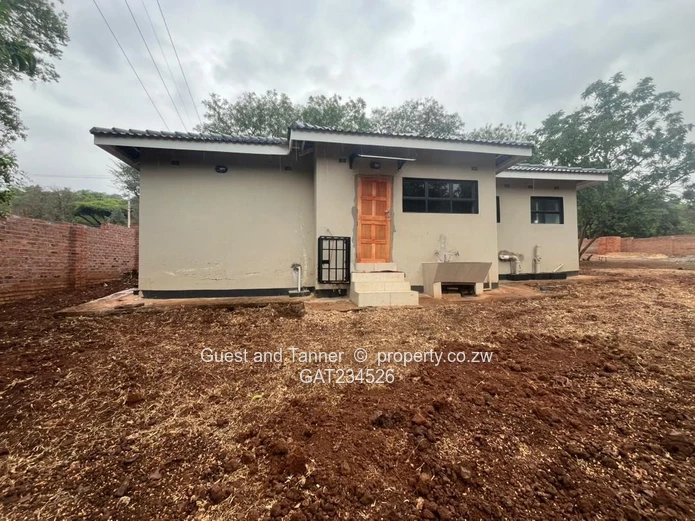 Stunning 2-Bedroom Executive Cottage for Rent in Glen Lorne – Only $750/Month near Harare!