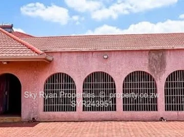 Samora Machel Avenue, Belvedere House For Sale 