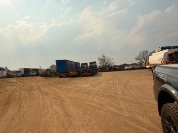 Commercial & Industrial Land