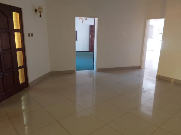 7 Bedroom House