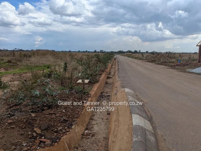 Fully Serviced Vacant Residential Corner Stand in Pomona City for Sale - Ready for Title!