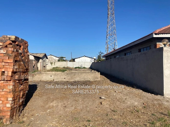 Glen- View Area 8- Makomva Shopping Centre Residential Stand For Sale