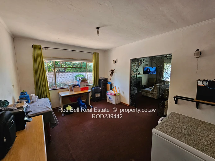 Neat 3-bedroom home in quiet neighborhood