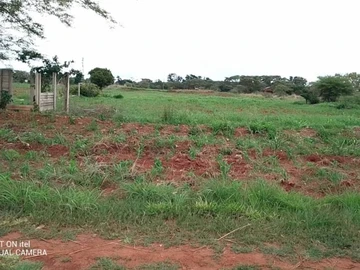 Commercial & Industrial Land