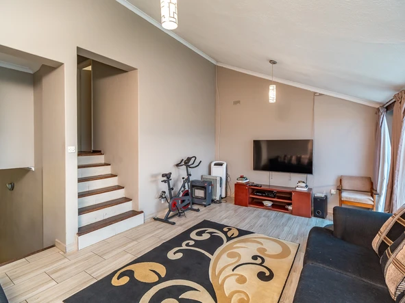 2 Bedroom Garden Flat