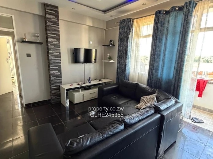 Eastlea 2-Bed Unit - En-suite, Water Tank & Verandah