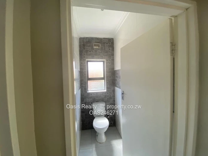 Mabvazuva Estate House For sale