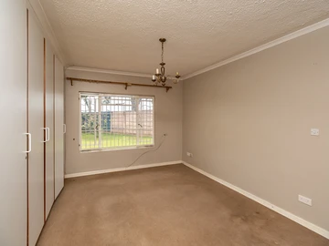 2 Bedroom Garden Flat