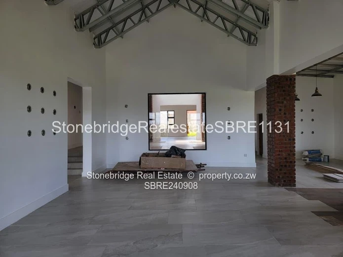 Modern 3 Bedroomed house in Hopelyn for sale