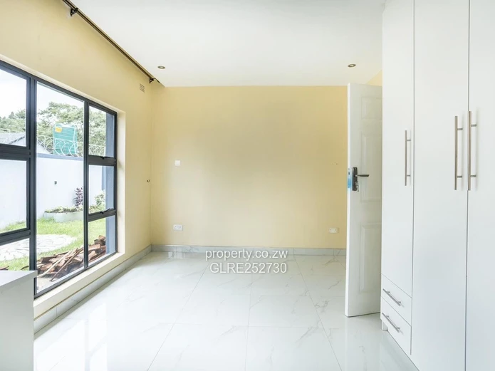 Gated Modern 3BR in Greencroft — Borehole + Solar