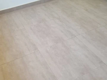 4 Bedroom Flat & Apartment