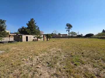 Commercial & Industrial Land