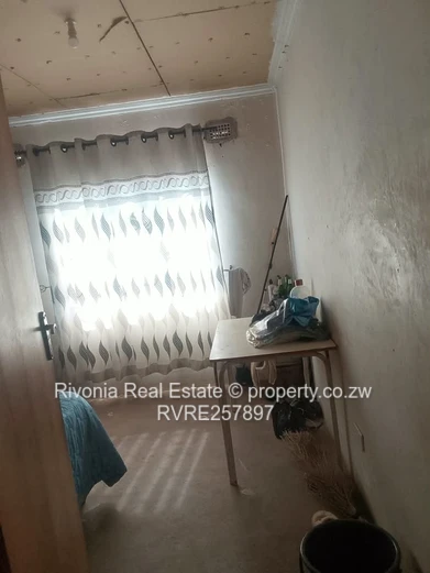 4-Bed House in Fidelity, Harare South — Borehole