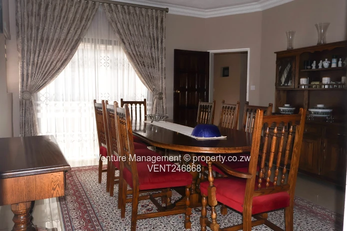 Luxury Executive Residence In Folyjon!