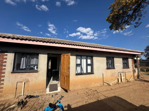 5 Bedroom House