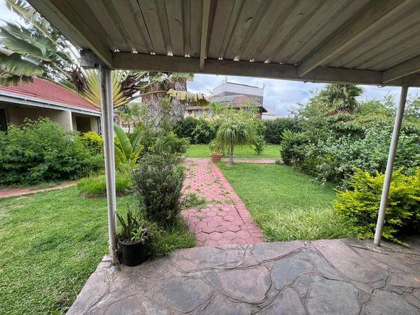 2 Bedroom Garden Flat