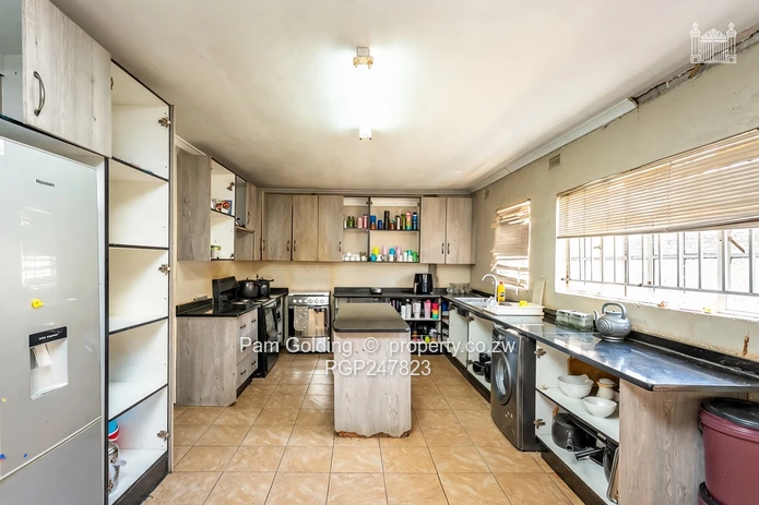Neat Family Home for sale!!