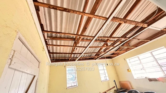  Mguza River Estate – For Sale $250 000