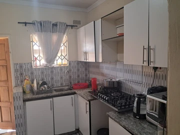 2 Bedroom Garden Flat