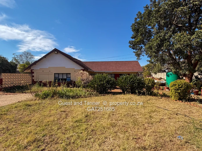 3-Bedroom House For Sale in Eastlea, Harare East