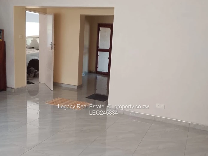 Versatile Business Property To Let In Greendale