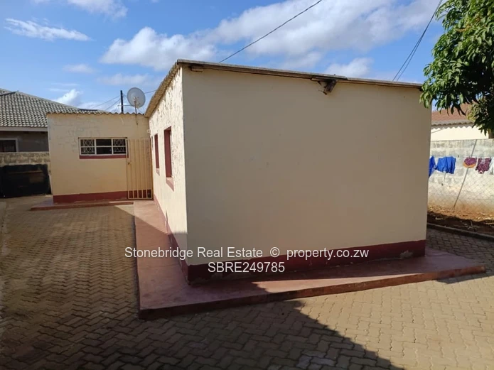 3 bedroomed House in Mahasthula for sale