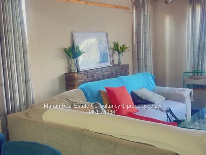 3-Bedroom Home ,Nkulumane 12 FOR SALE