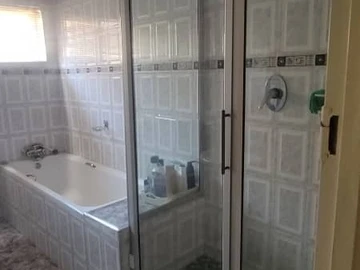3 Bedroom Garden Flat