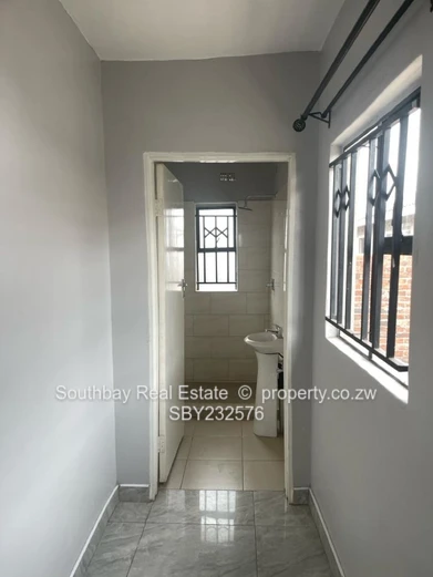 Southview Park house to let