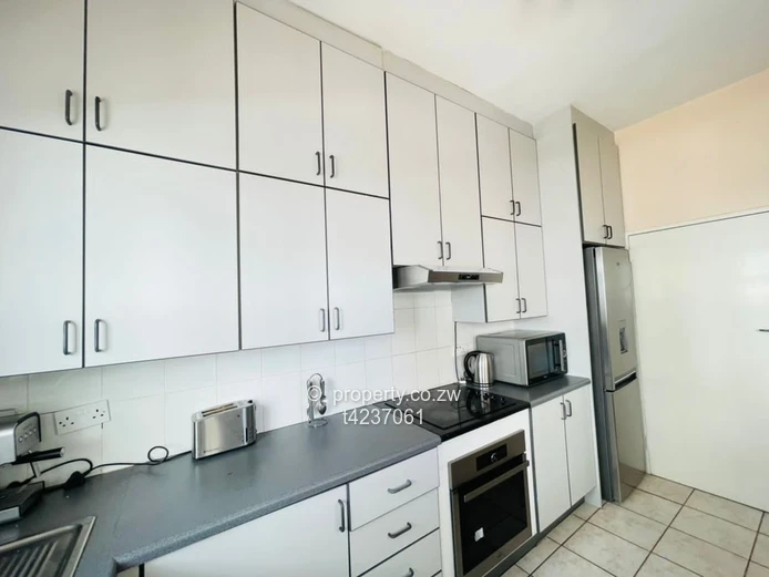 Helensvale spacious 3 bed Townhouse to Rent