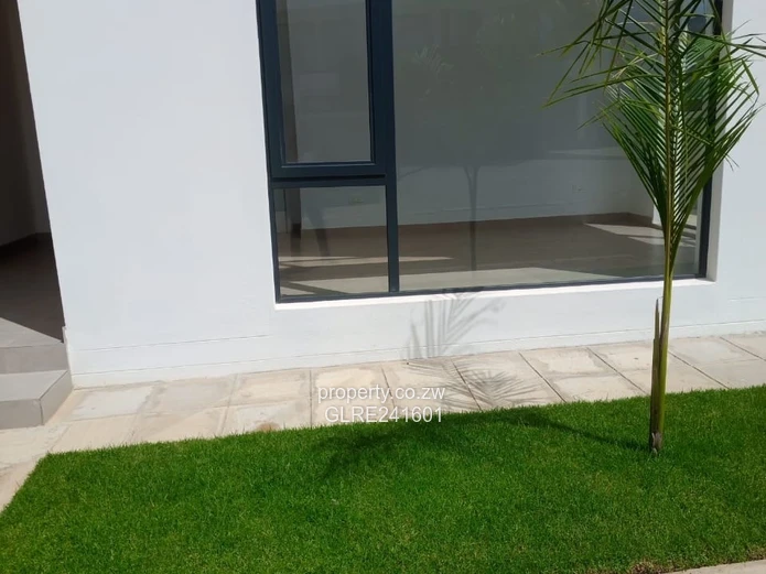 Borrowdale Pokugara Estate 4 Bedroomed Cluster  House To Rent