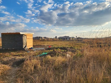 Stands & Residential Land